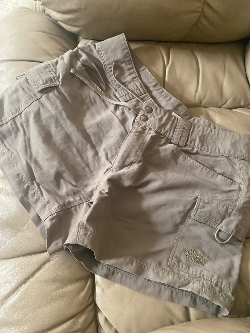 The North Face Womens Tan Cargo Shorts with Utility D-Ring - 4